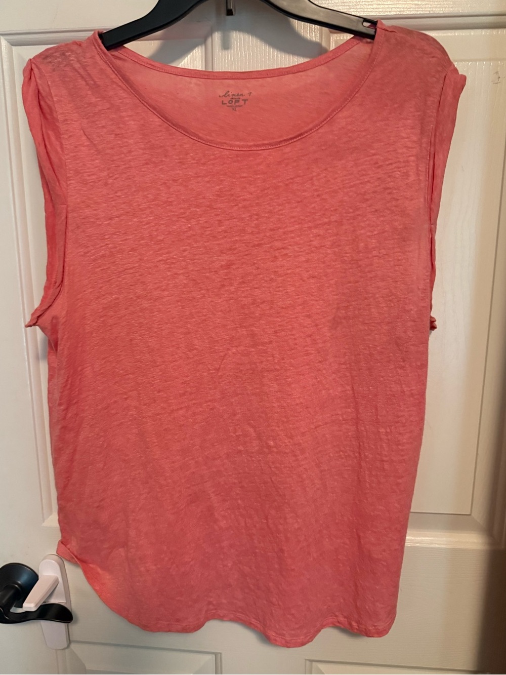 LOFT Coral-Orange Sleeveless Scoop Neck Tank